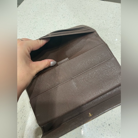 Louis Vuitton Damier Ebene Sarah Wallet - Picture 5 of 11